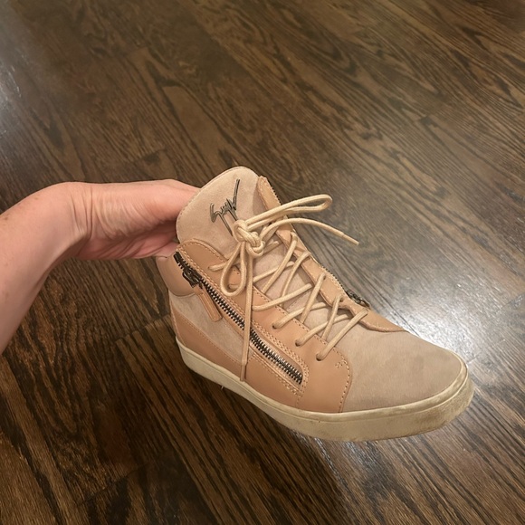 Giuseppe Zanotti Pink London Mid-top Sneaker. Size 38 (fits like a 7.5 US). - Picture 6 of 8